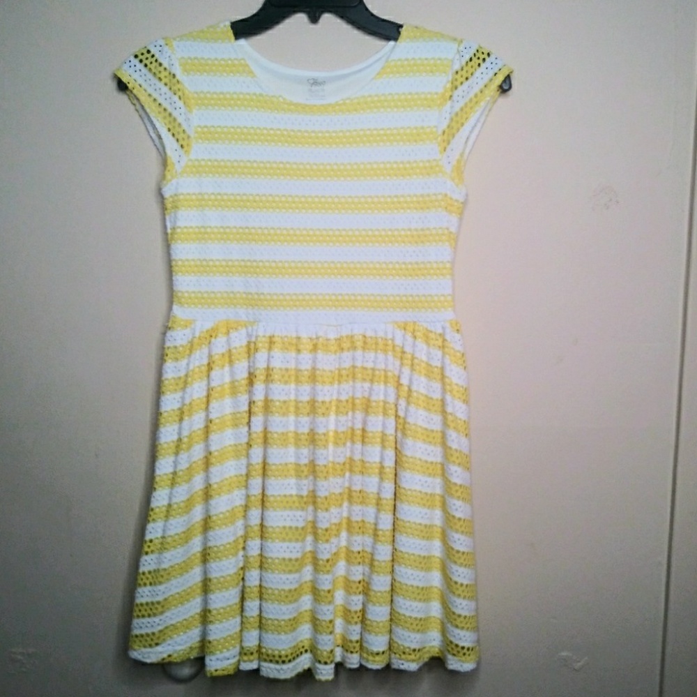 Girls Childrens Place Stripped Dress